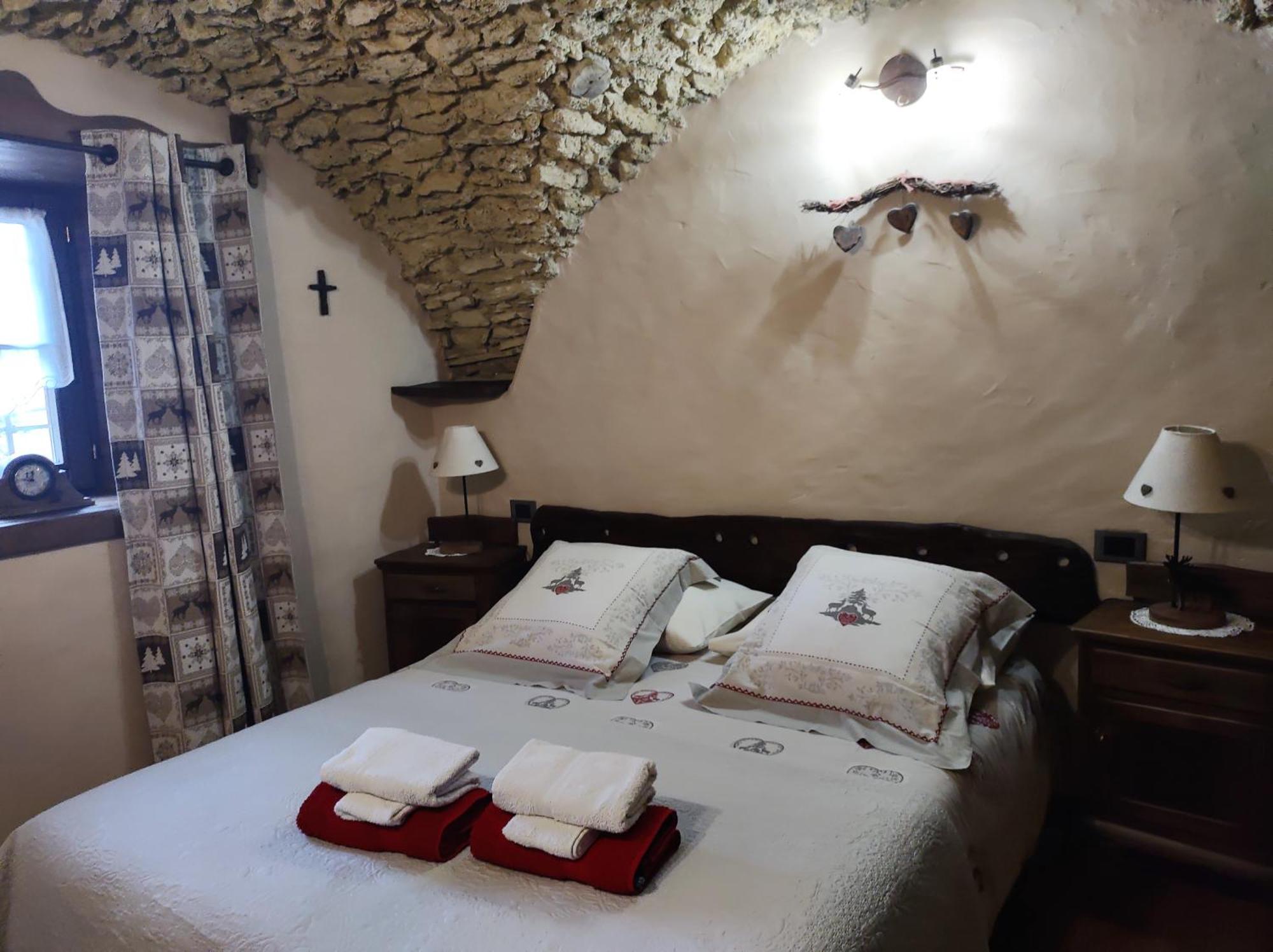 Le Petit Chateau De Vetan Cir 0023 Saint-Pierre Eksteriør billede