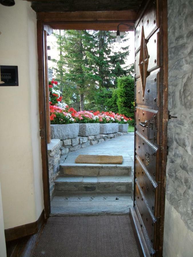 Le Petit Chateau De Vetan Cir 0023 Saint-Pierre Eksteriør billede