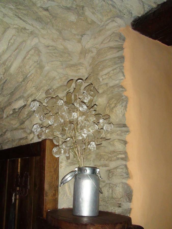 Le Petit Chateau De Vetan Cir 0023 Saint-Pierre Eksteriør billede